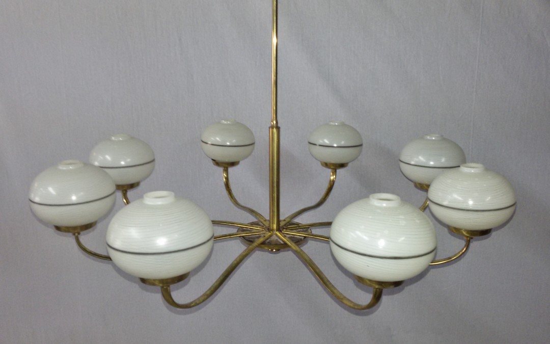 Lampadario,,chandelier, in ottone 8 luci design stilnovo modernariato anni 60