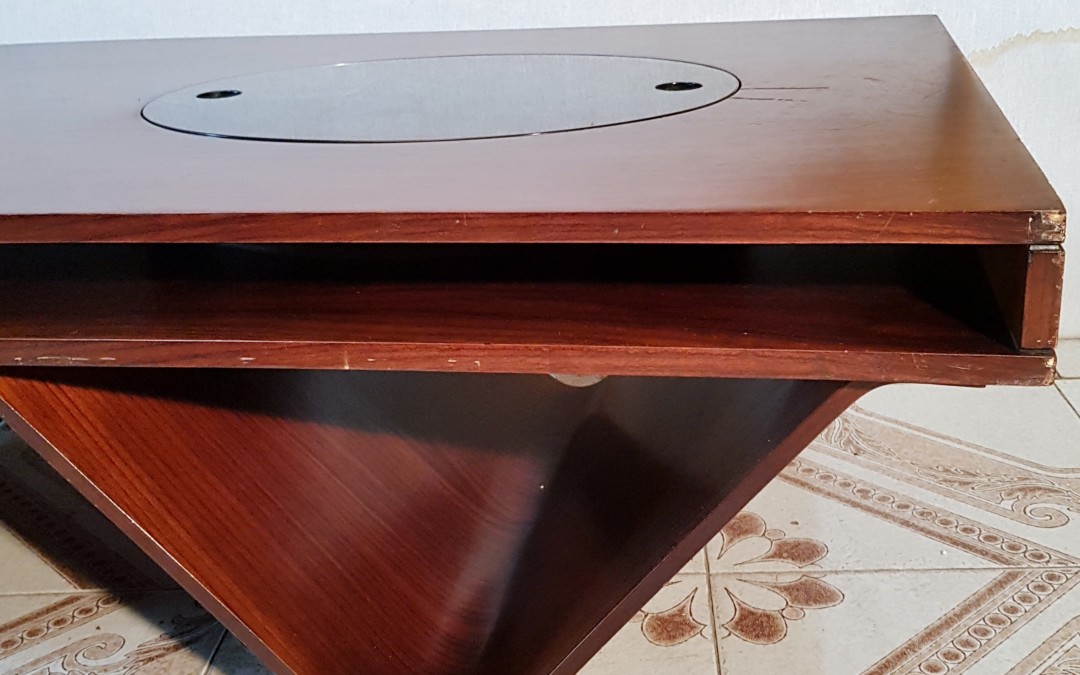 Tavolo da salotto legno curvato design Attribuito G.Frattini anni 70