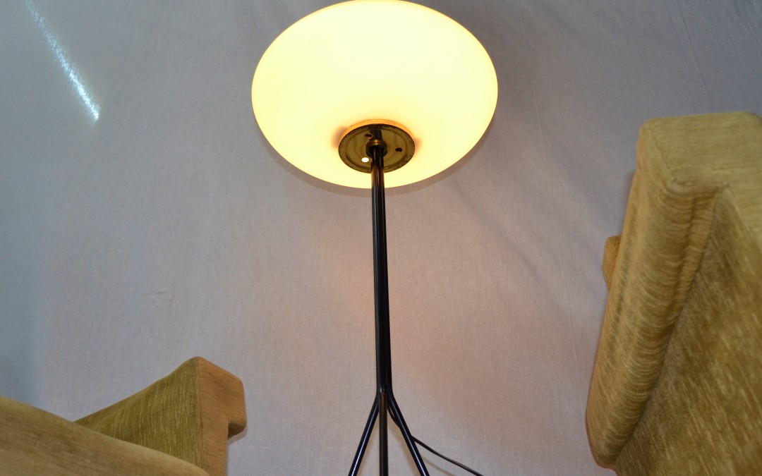 Lampada Tripod Floor Lamp design Stilnovo anni 50