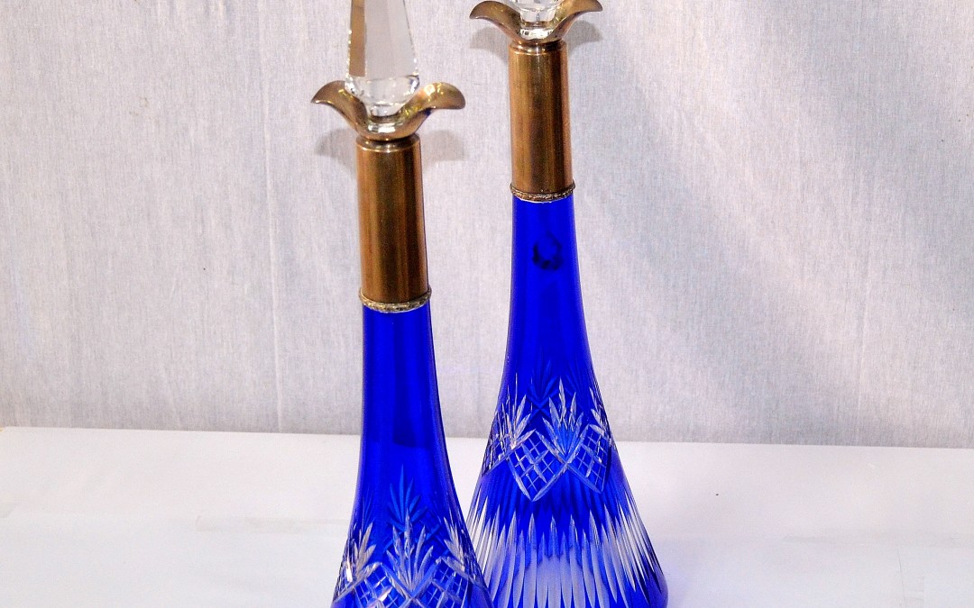 Rara coppia di decanters  in cristallo di Baccarat e Argento  epoca 1920